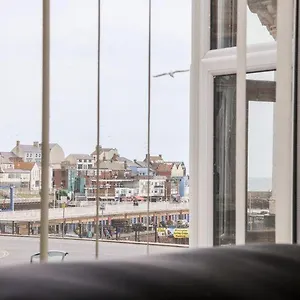 stellas-secret-bridlington.yorkshirehotels.net/
